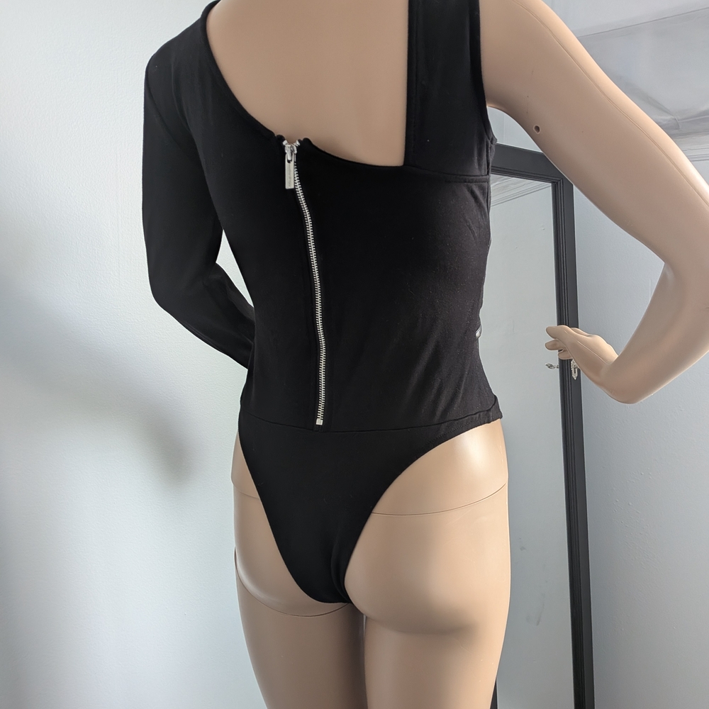 Maniere De Voir Black Asymmetrical Bodysuit - Picture 4 of 10